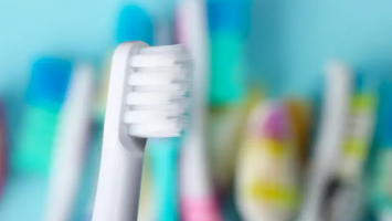 Condor doará 40 mil escovas dentais em projeto da Fundação Abrinq