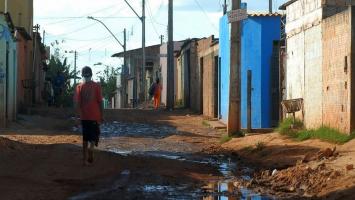 Quase 11 milhões de jovens estão em situação de extrema pobreza no Brasil