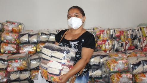 370 toneladas de alimentos foram entregues pela Fundação Abrinq