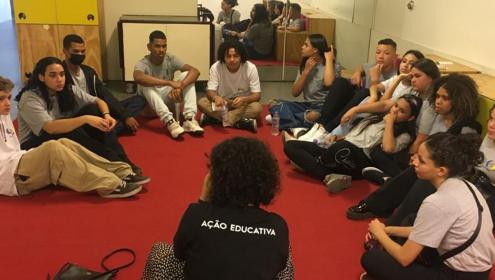 Novas escolas de Carapicuíba e Itapecerica da Serra ingressam em projeto de Educação da Fundação Abrinq