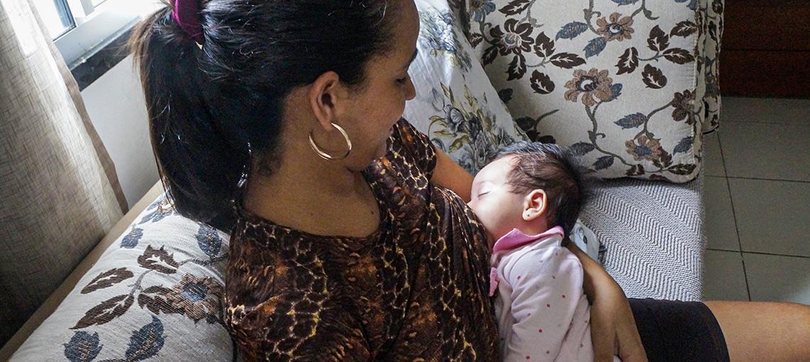 Dificuldades da maternidade: Vanessa só conseguiu amamentar sua filha dois dias após o parto
