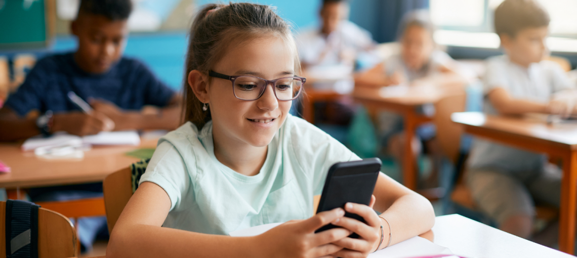 Celular em sala de aula: pode?