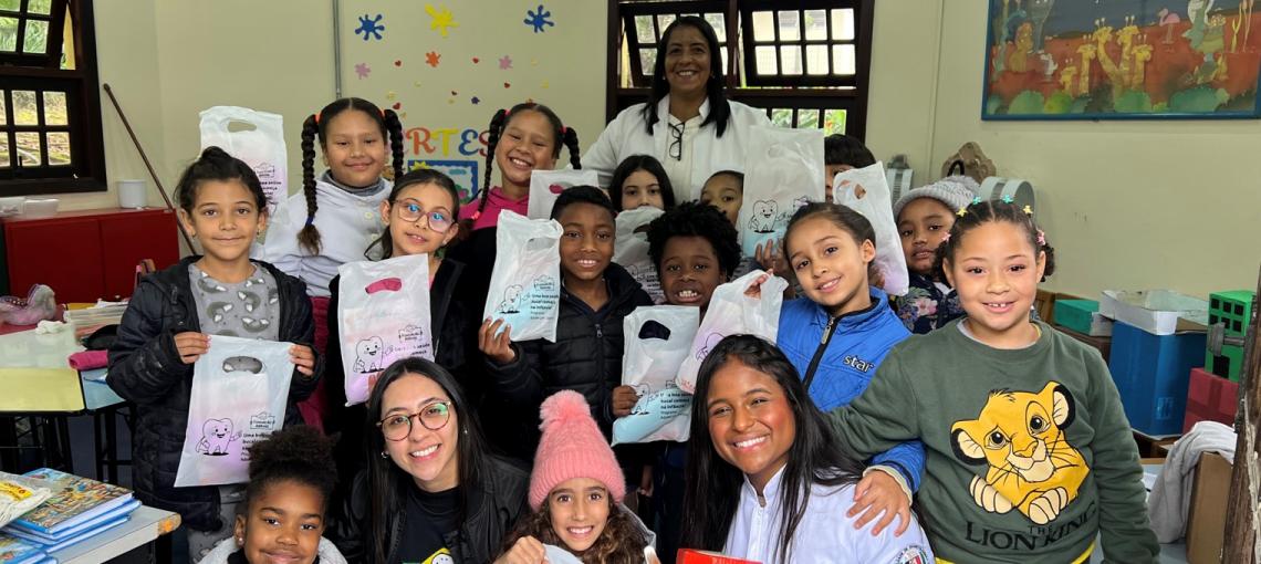 Ações do Programa Adotei um Sorriso